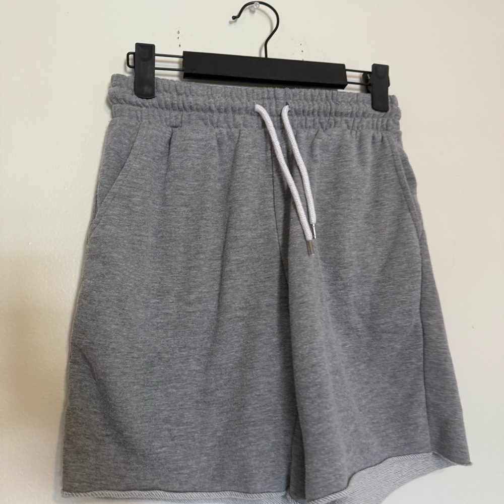 Forever 21 | Gray Athletic Sweat Shorts - Picture 2 of 5